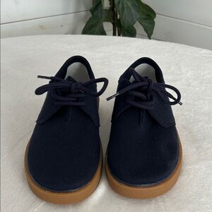 Rothy's Navy Canvas Lace-Up Sneakers with Gum Sole. Size 11.New